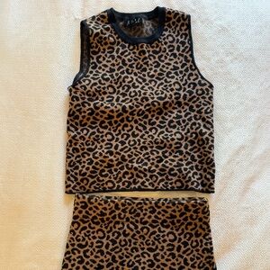 Leopard Print Sleeveless Midi Dress